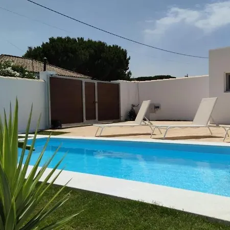 Palapa Garden Alojamientos, Piscina Privada Y Cerca Del Mar Chiclana de la Frontera
