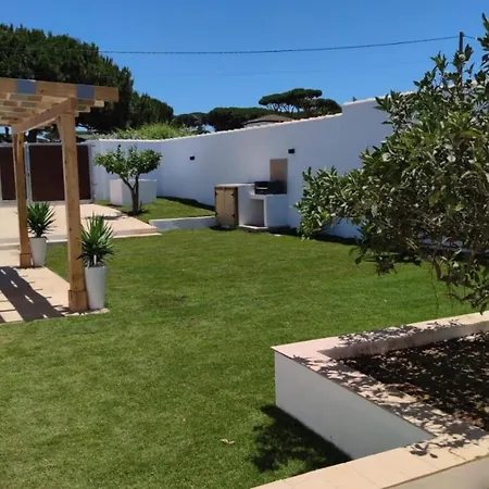 Palapa Garden Alojamientos, Piscina Privada Y Cerca Del Mar * Chiclana de la Frontera