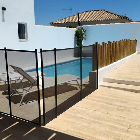 Σπίτι διακοπών Palapa Garden Alojamientos, Piscina Privada Y Cerca Del Mar Chiclana de la Frontera
